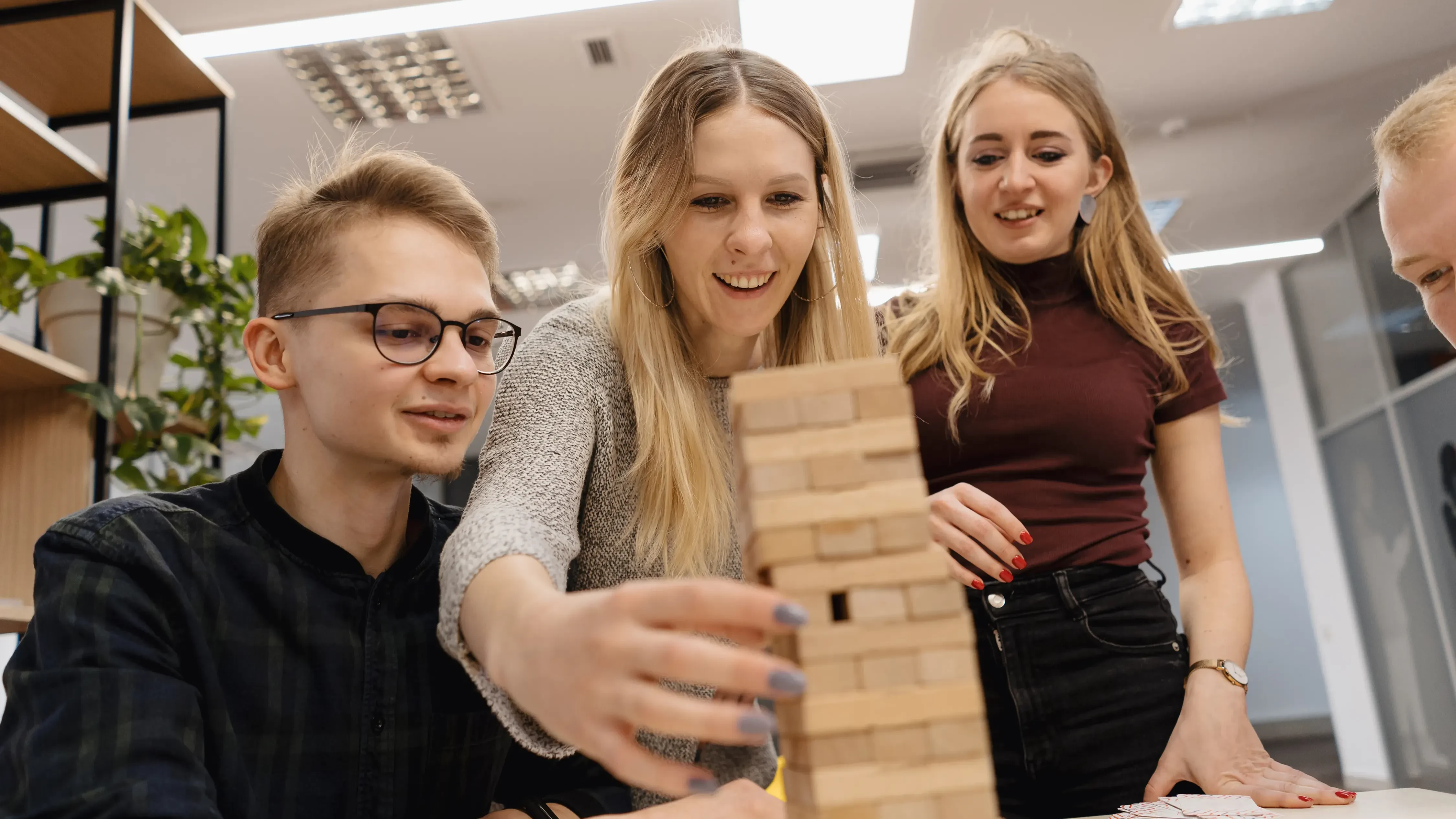 Ilustração do artigo: Desenvolvimento Holístico dos Adolescentes - O Efeito Jack Ma