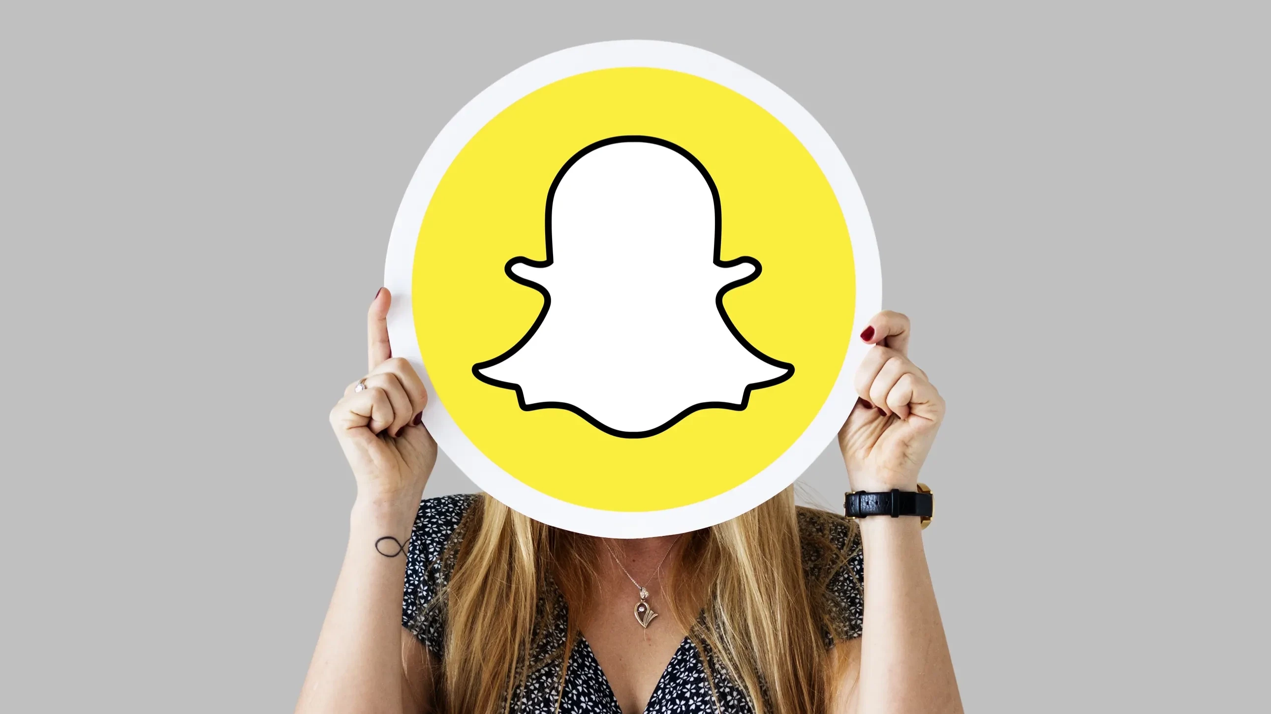 Ilustración para el artículo: Control parental Snapchat: seguridad en las redes sociales